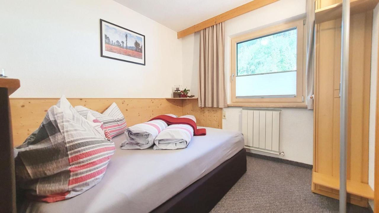 Appartements-Pension Reinstadler بروتز المظهر الخارجي الصورة